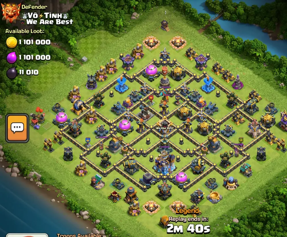 TH level 18 Legend League Base